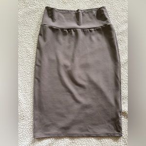 LulaRoe Cassie pencil skirt